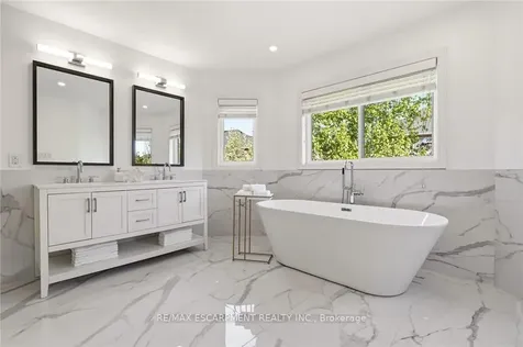 2091 Willhaven Trail Oakville ON L6M 5G3