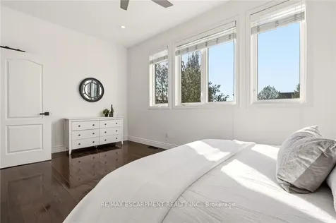 2091 Willhaven Trail Oakville ON L6M 5G3
