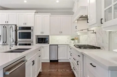 2091 Willhaven Trail Oakville ON L6M 5G3
