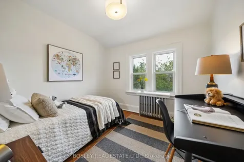 70 Eleventh Street Toronto ON M8V 3G5