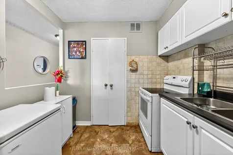 1881 Jane Street Toronto ON M9N 3S7