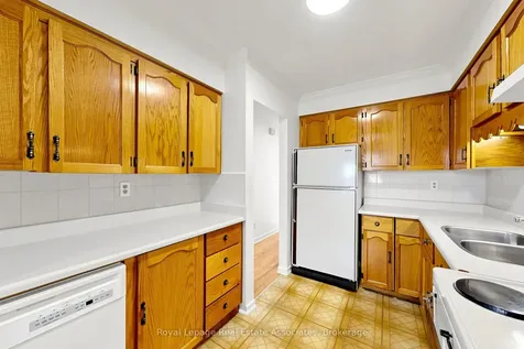 600 Silver Creek Boulevard Mississauga ON L5A 2B4