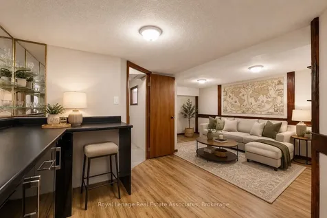 600 Silver Creek Boulevard Mississauga ON L5A 2B4
