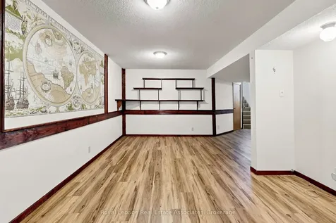 600 Silver Creek Boulevard Mississauga ON L5A 2B4