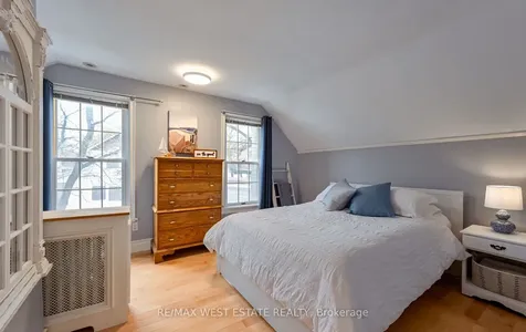 122 King Street E Caledon ON L7E 3G2