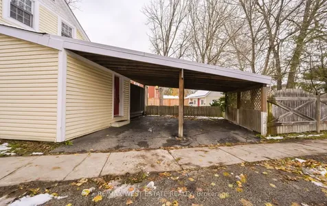 122 King Street E Caledon ON L7E 3G2