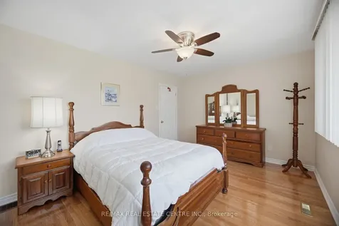 3590 Fieldgate Drive Mississauga ON L4X 2J7