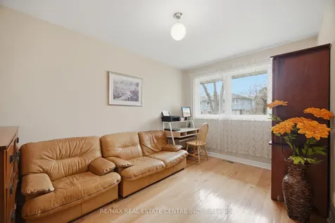 3590 Fieldgate Drive Mississauga ON L4X 2J7