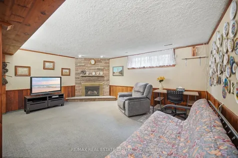 3590 Fieldgate Drive Mississauga ON L4X 2J7