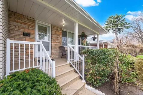 3590 Fieldgate Drive Mississauga ON L4X 2J7