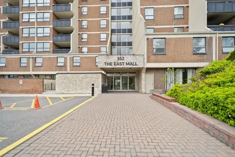 362 The East Mall N/a Toronto ON M9B 6C4