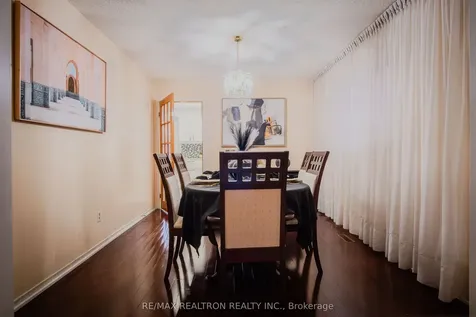 24 Havelock Drive N Brampton ON L6W 4A4