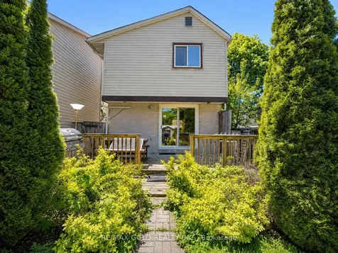 3 Hemlark Court Brampton ON L6S 2B7