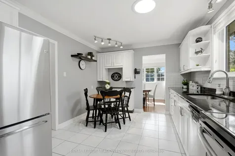 12 Heather Court Halton Hills ON L7G 2R6