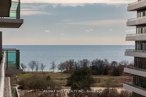 33 Shore Breeze Drive Toronto ON M8V 0G1