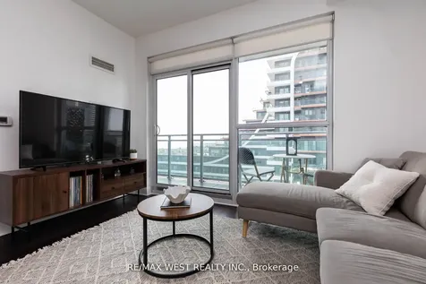 33 Shore Breeze Drive Toronto ON M8V 0G1