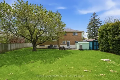 773 Paling Road Burlington ON L7R 3B6