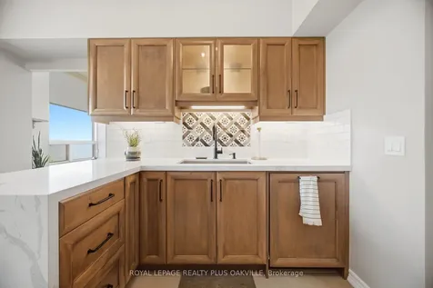 100 Burloak Drive Burlington ON L7L 6P6