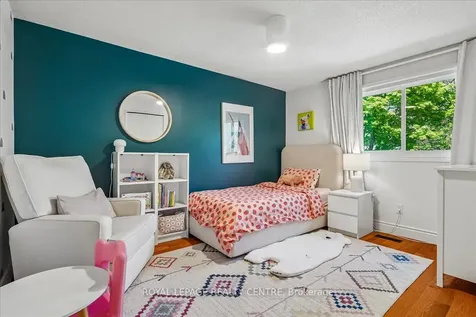3332 Chokecherry Crescent Mississauga ON L5L 1A9