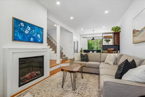 3332 Chokecherry Crescent Mississauga ON L5L 1A9
