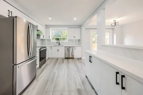 2126 Pashak Court Mississauga ON L5A 1H7