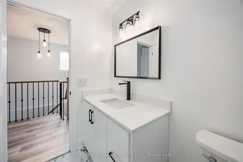 2126 Pashak Court Mississauga ON L5A 1H7