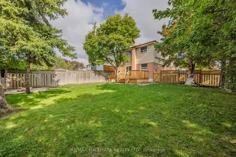 2126 Pashak Court Mississauga ON L5A 1H7