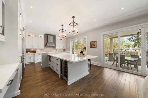 1343 Milton Avenue Mississauga ON L5G 3C5