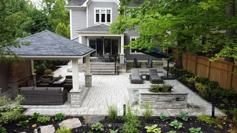 1343 Milton Avenue Mississauga ON L5G 3C5