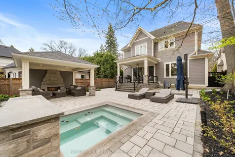 1343 Milton Avenue Mississauga ON L5G 3C5