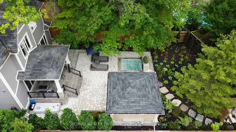1343 Milton Avenue Mississauga ON L5G 3C5