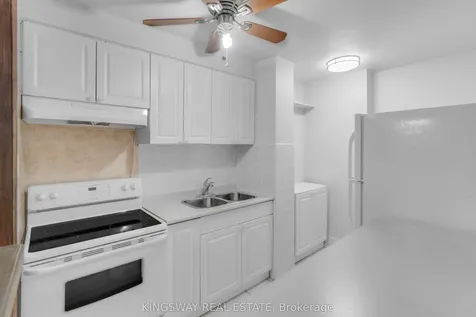 1395 Williamsport Drive Mississauga ON L4X 2T4