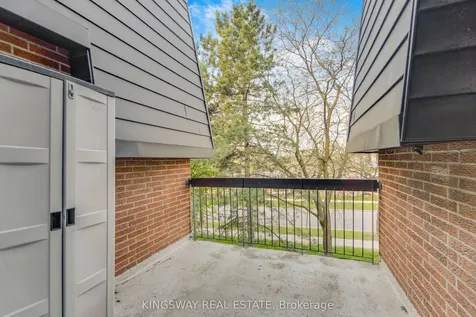1395 Williamsport Drive Mississauga ON L4X 2T4