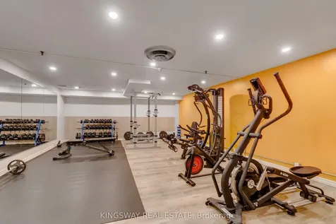 1395 Williamsport Drive Mississauga ON L4X 2T4