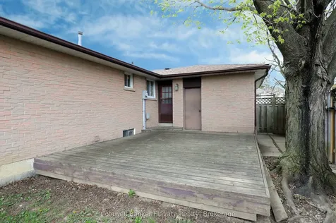 87 Mancroft Crescent Brampton ON L6S 2V2