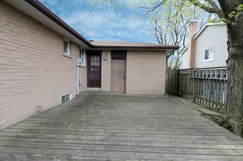87 Mancroft Crescent Brampton ON L6S 2V2