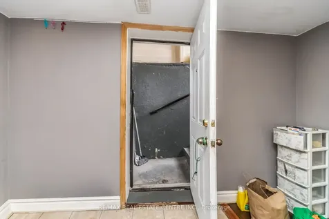 48 Horne Drive Brampton ON L6V 2V3