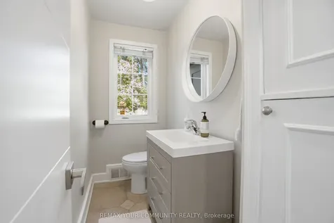 1445 Islington Avenue Toronto ON M9A 3K8