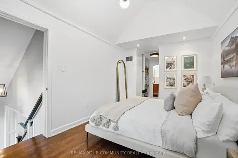 1445 Islington Avenue Toronto ON M9A 3K8
