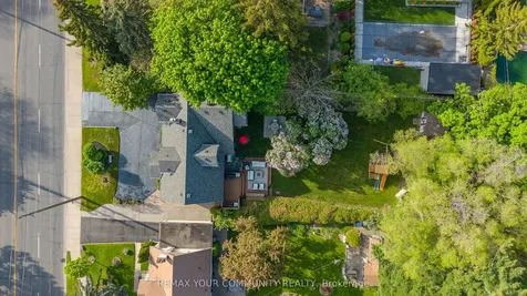 1445 Islington Avenue Toronto ON M9A 3K8