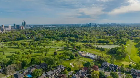 1445 Islington Avenue Toronto ON M9A 3K8
