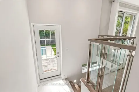 2074 Rebecca Street Oakville ON L6L 2A2