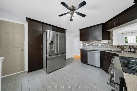 2330 Edenhurst Drive Mississauga ON L5A 2K9