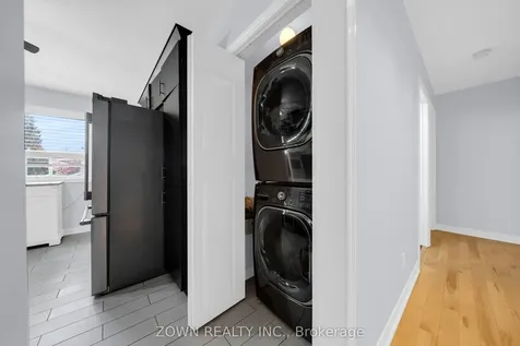 2330 Edenhurst Drive Mississauga ON L5A 2K9