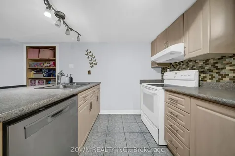 2330 Edenhurst Drive Mississauga ON L5A 2K9