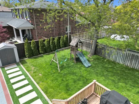 2330 Edenhurst Drive Mississauga ON L5A 2K9