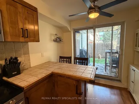 2170 Bromsgrove Road Mississauga ON L5J 4J2