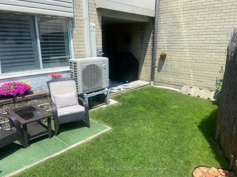 2170 Bromsgrove Road Mississauga ON L5J 4J2