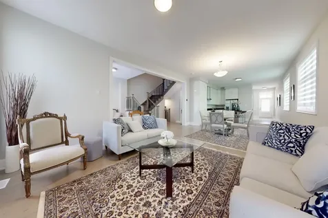 3016 William Cutmore Boulevard W Oakville ON L6H 7W8