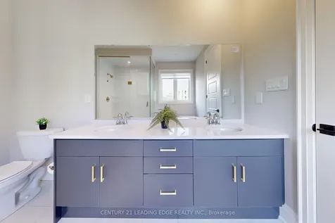 3016 William Cutmore Boulevard W Oakville ON L6H 7W8